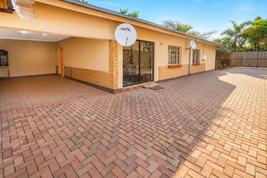 5 Bedroom Property for Sale in Brits North West